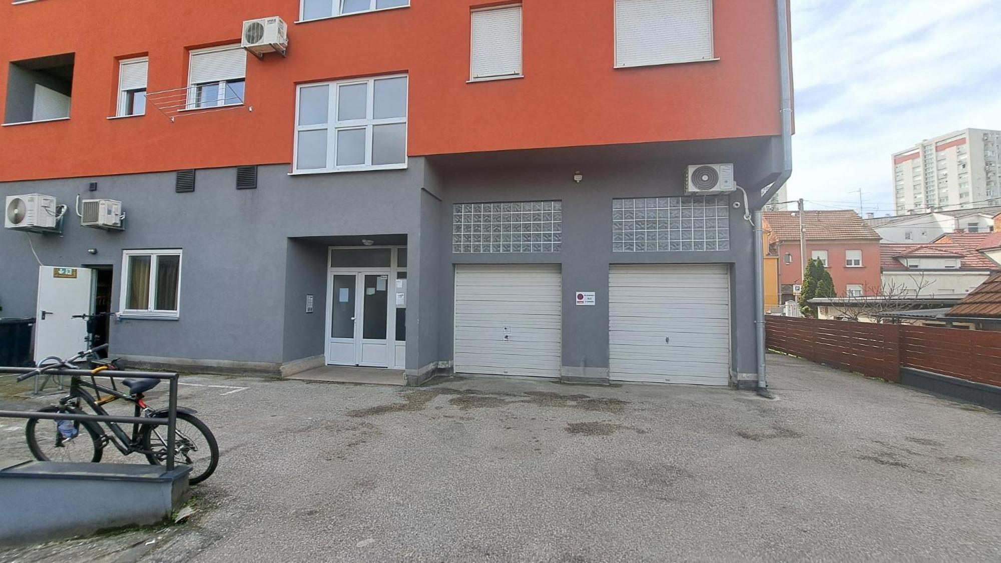 Lera Apartment-free Public Parking Nearby *