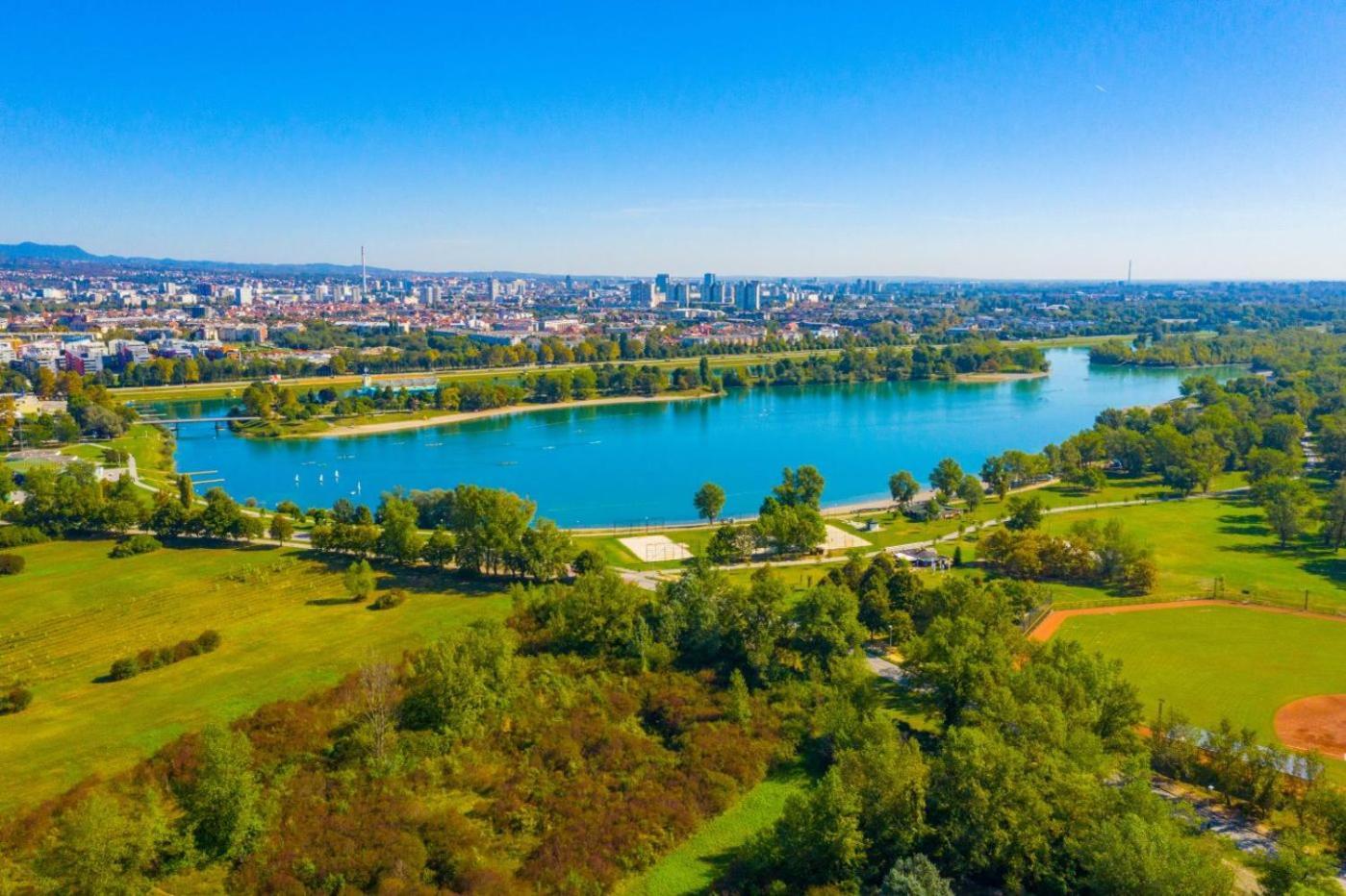 Lera Apartment-free Public Parking Nearby